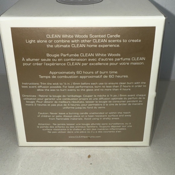 CLEAN Home Fragrances Limited Edition WHITE WOODS Scented Candle 7.5 oz SEALED - Picture 3 of 6